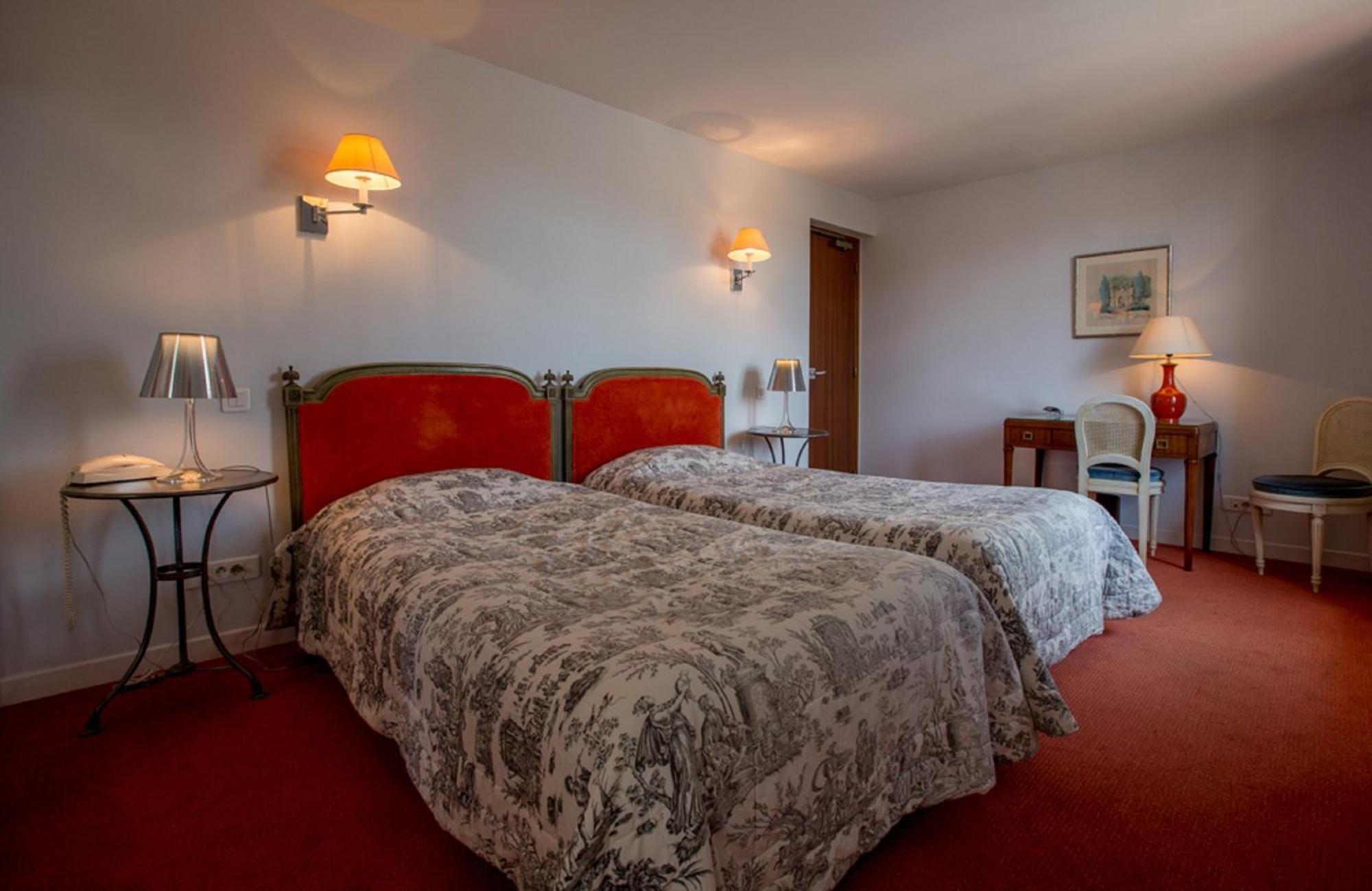 Hôtel Maïtagaria Biarritz Quarto foto